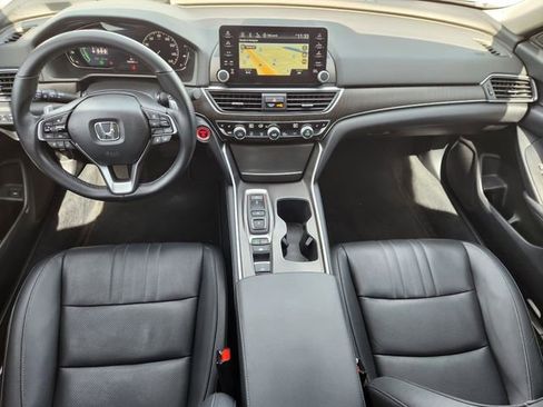 Used 2022 Honda Accord Touring image 26