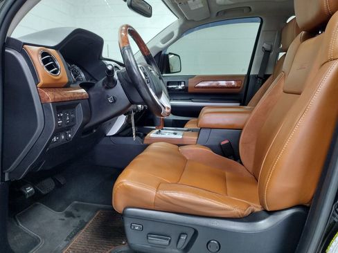 Used 2015 Toyota Tundra 1794 Edition image 27