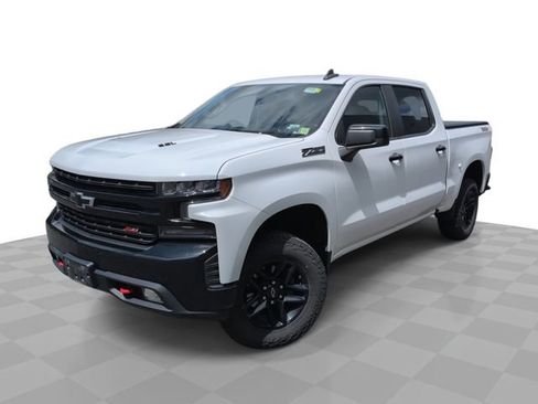 Used 2020 Chevrolet Silverado 1500 LT Trail Boss AWD/4WD image 1