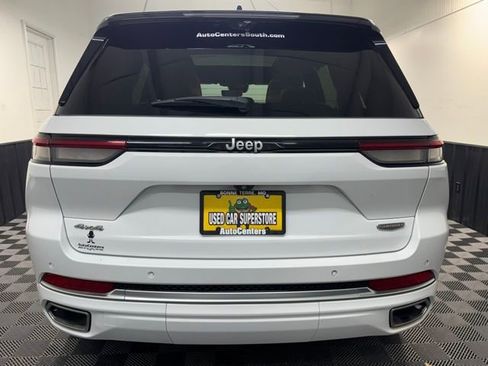 Used 2022 Jeep Grand Cherokee Summit AWD/4WD image 5