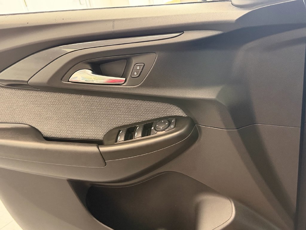 Certified 2022 Chevrolet TrailBlazer LT FWD image 27