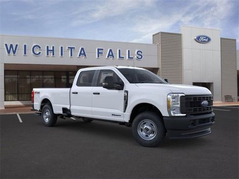 New 2026 Ford F250 XL w/ FX4 Off-Road Package image 7