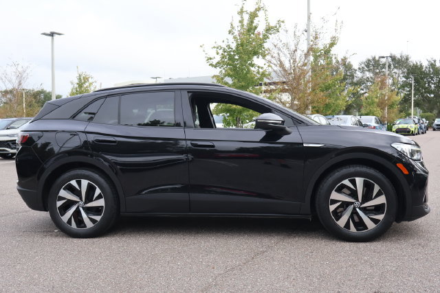 Used 2023 Volkswagen ID.4 Pro RWD image 9