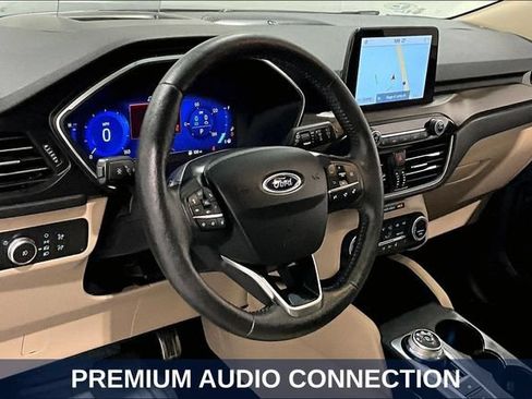 Used 2020 Ford Escape Titanium w/ Titanium Premium Package 2.0 AWD/4WD image 23