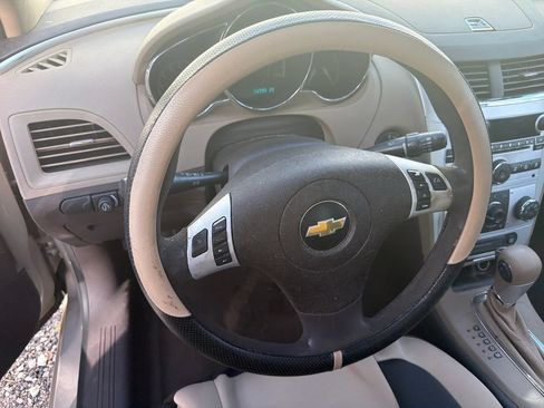 Used 2011 Chevrolet Malibu LS w/ LPO, Convenience Package FWD image 10