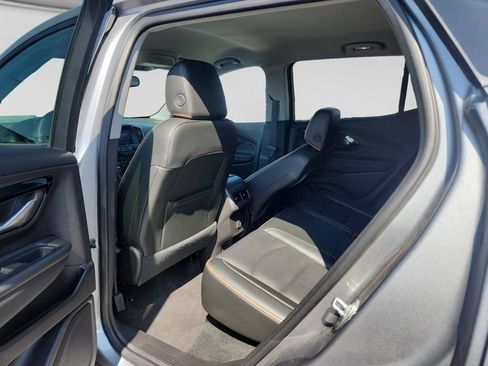 Used 2024 GMC Terrain AT4 w/ Infotainment Package II AWD/4WD image 12