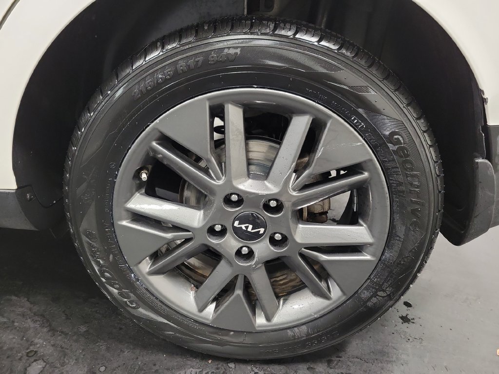Used 2022 Kia Soul EX FWD image 10