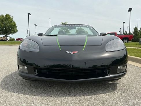 Used 2008 Chevrolet Corvette Convertible w/ Preferred Equipment Group RWD image 8