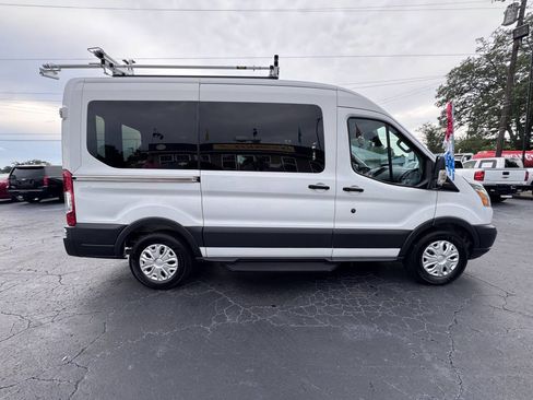 Used 2017 Ford Transit 150 XLT image 7