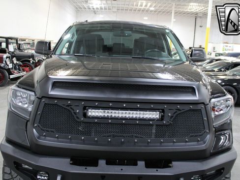 Used 2014 Toyota Tundra SR5 image 13