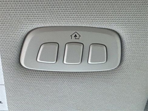 New 2025 Ford Explorer Active w/ Active Comfort Package image 22