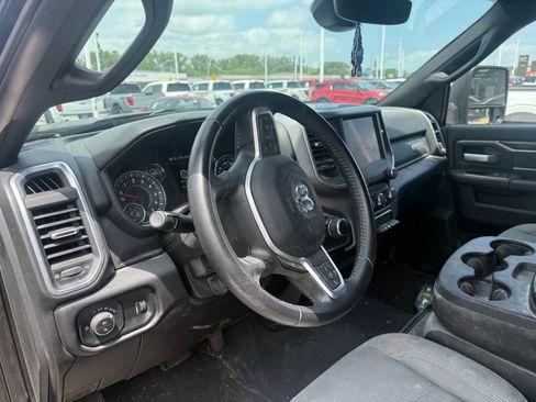 Used 2024 RAM 2500 Big Horn w/ Bed Utility Group AWD/4WD image 10