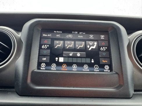 Used 2023 Jeep Wrangler Unlimited w/ Cold Weather Group AWD/4WD image 29