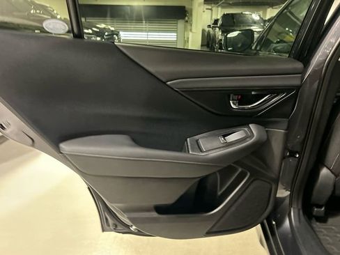 Used 2023 Subaru Outback Premium image 21