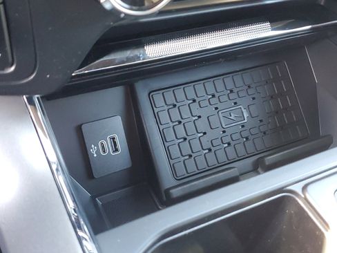 New 2025 Ford F150 Lariat w/ Equipment Group 502A High image 28