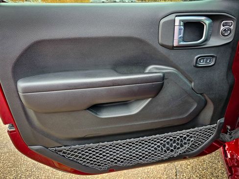 Certified 2021 Jeep Wrangler Unlimited Sport S image 9