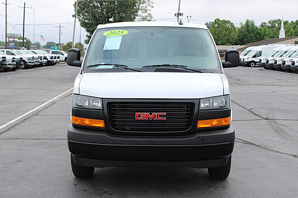 Used 2025 GMC Savana 2500 Extended w/ Driver Convenience Package RWD image 14