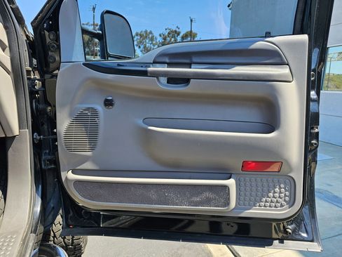 Used 1999 Ford F250 4x4 Crew Cab Super Duty image 35