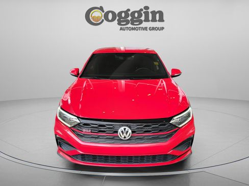 Used 2019 Volkswagen Jetta GLI image 6