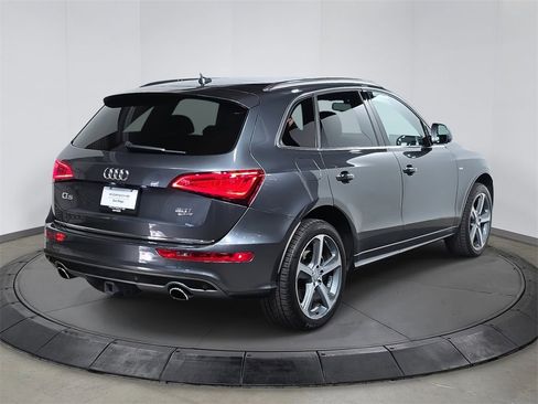 Used 2017 Audi Q5 3.0T Premium Plus w/ Technology Package image 7