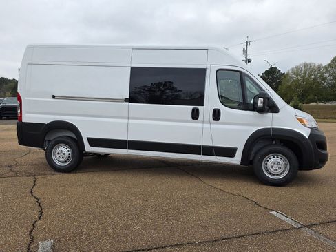 New 2026 RAM ProMaster 2500 w/ Power Group image 3