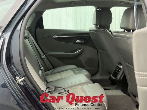 Used 2014 Chevrolet Impala LT w/ Premium Seating Package image 15
