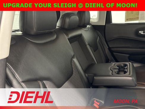 Certified 2019 Jeep Compass Latitude image 11