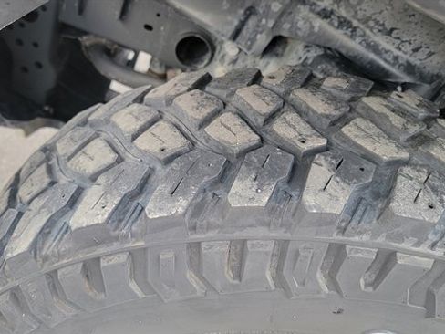 Used 2022 Jeep Wrangler Sport image 26