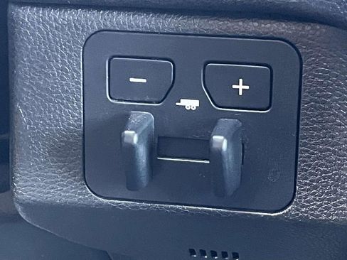 Used 2024 Toyota Tundra SR5 w/ SR5 Convenience Package image 42