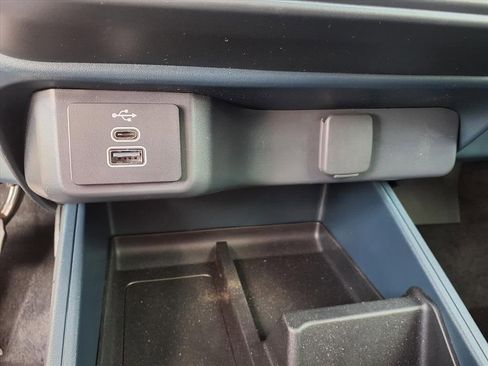 New 2025 Ford Maverick XL w/ Equipment Group 102A image 11