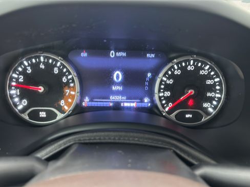 Used 2015 Jeep Renegade Limited AWD/4WD image 18