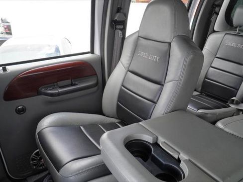 Used 2003 Ford F350 XL image 11