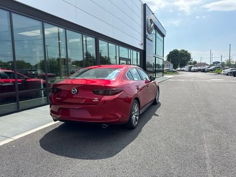 Used 2020 MAZDA MAZDA3 Sedan w/ Select Package FWD image 3