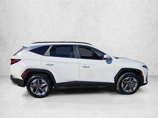 Used 2025 Hyundai Tucson SEL video 4