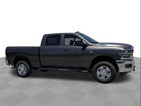 Used 2025 RAM 2500 Tradesman AWD/4WD image 4