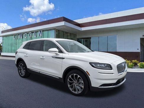 Certified 2023 Lincoln Nautilus Reserve w/ Equipment Group 201A image 3