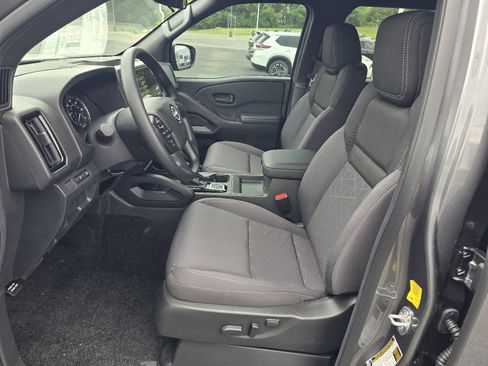 New 2026 Nissan Frontier SV AWD/4WD image 13