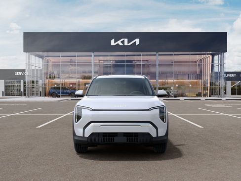 New 2027 Kia EV3 Wind AWD/4WD image 2
