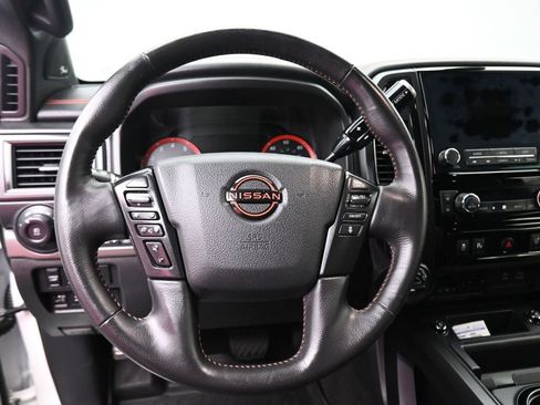 Used 2023 Nissan Titan PRO-4X w/ Pro-4x Convenience Package image 15
