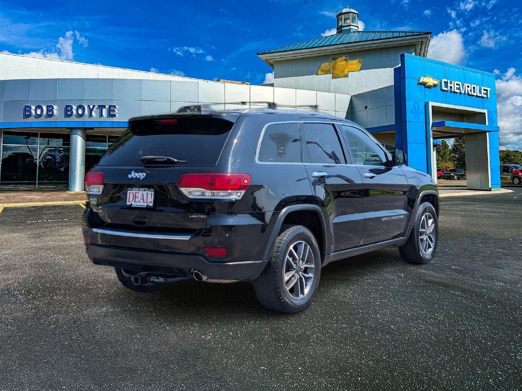 Used 2021 Jeep Grand Cherokee Limited AWD/4WD image 3