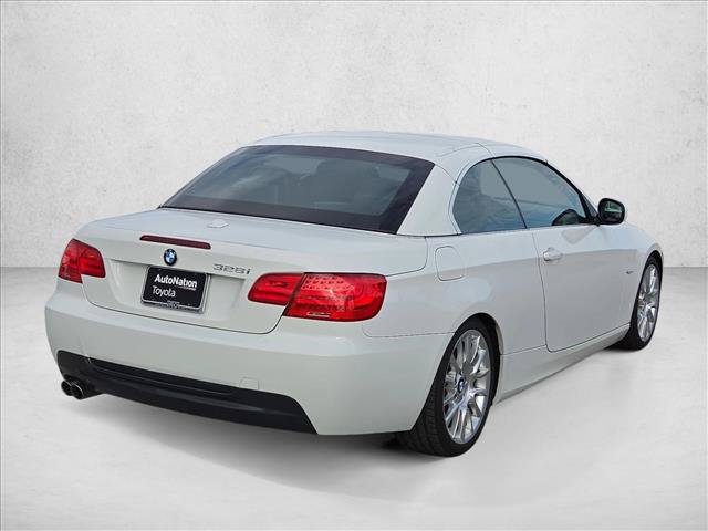 Used 2011 BMW 328i Convertible RWD image 8