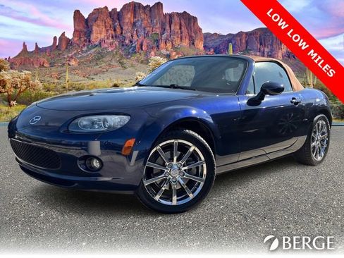 Used 2007 MAZDA MX-5 Miata Grand Touring w/ Premium Pkg image 2