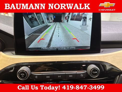 Used 2021 Ford Escape Titanium w/ Titanium Elite Package AWD/4WD image 25