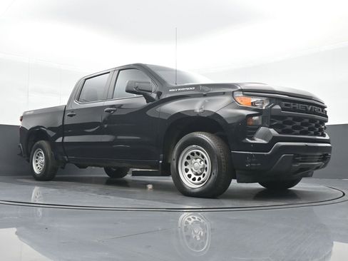 Used 2022 Chevrolet Silverado 1500 W/T w/ WT Convenience Package AWD/4WD image 23