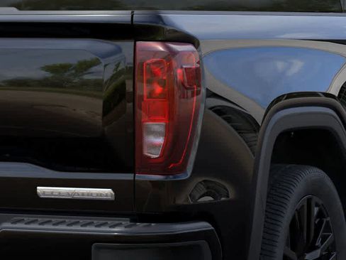 New 2026 GMC Sierra 1500 Elevation image 11