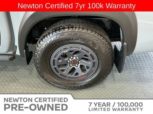 Used 2025 Nissan Frontier PRO-4X w/ Pro Premium Package AWD/4WD image 53