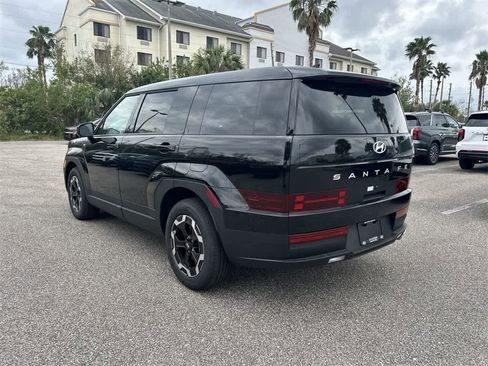 New 2025 Hyundai Santa Fe SE image 4