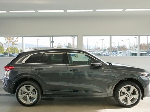 New 2025 Audi Q5 Premium Plus image 7