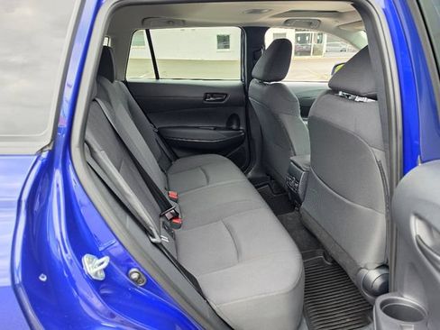 Used 2024 Toyota Corolla Cross LE w/ Moonroof Package AWD/4WD image 14