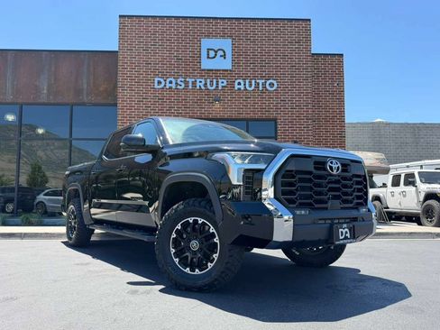 Used 2022 Toyota Tundra SR5 w/ TRD Off-Road Premium Package AWD/4WD image 3